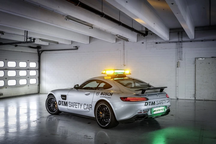 Mercedes AMG GT S DTM Safety Car: foto ufficiali
