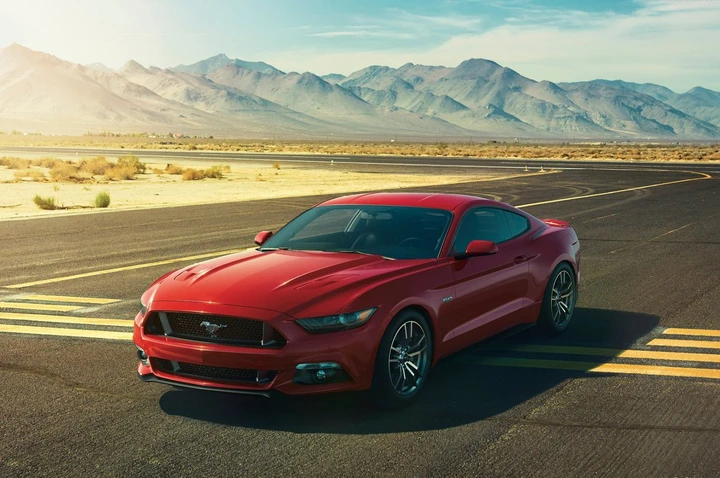 Nuova Ford Mustang GT 2014: prime immagini ufficiali