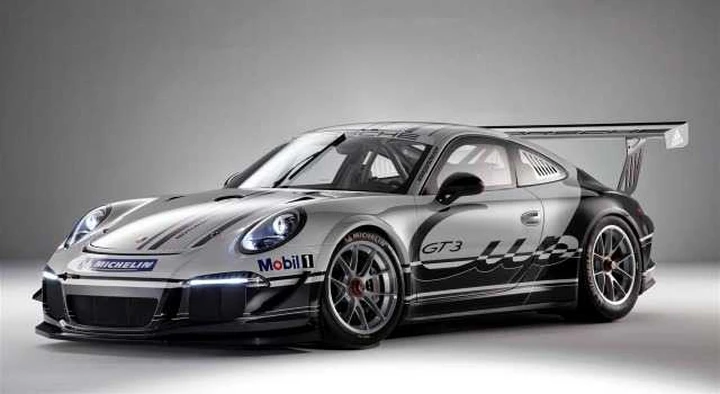 Porsche 911 GT3 Cup: dal Salone di Ginevra alla pista