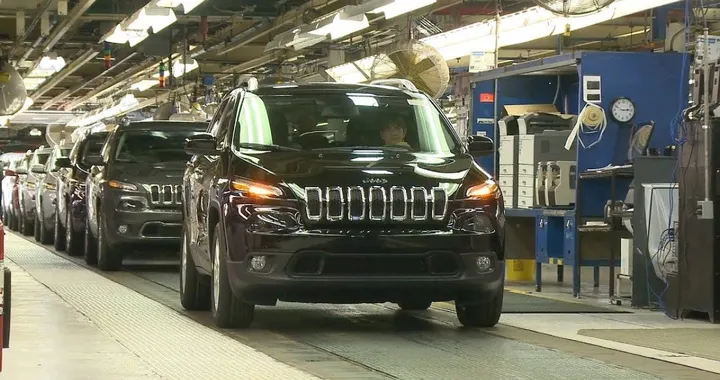 Stellantis gela Belvidere: il piano cambia e la riapertura slitta