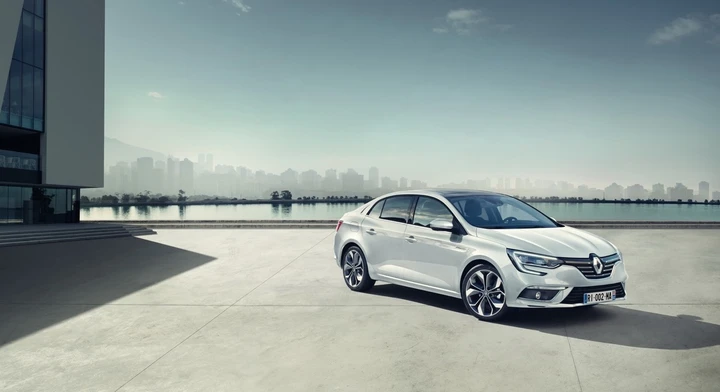Renault Megane Sedan, foto ufficiali
