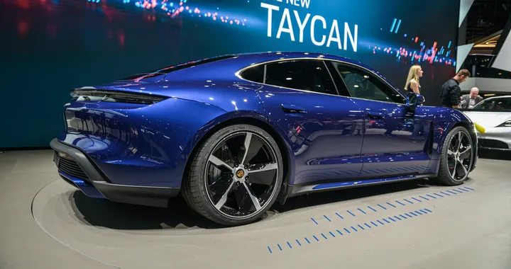 Porsche Taycan al Salone di Francoforte 2019