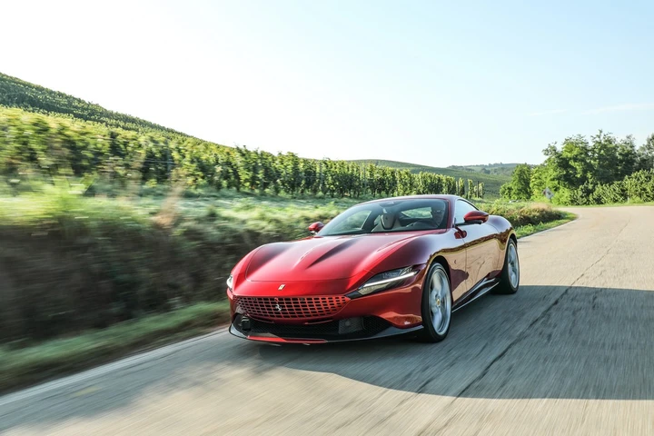 Ferrari Roma: la 