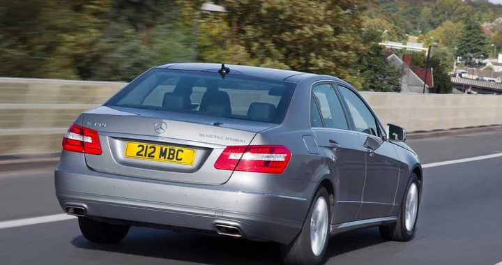Mercedes Classe E300 BlueTec Hybrid: nuove immagini ufficiali