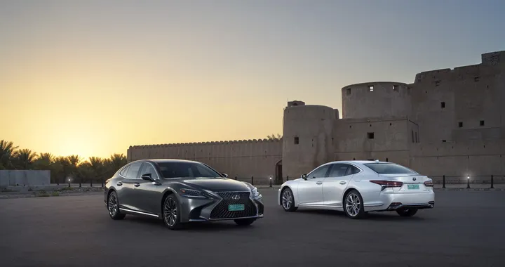 Lexus LS Hybrid: debutta la rinnovata ammiraglia ibrida