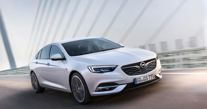 Nuova Opel Insignia Grand Sport: debutta a Ginevra