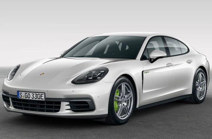 Porsche: le novità al Salone di Parigi 2016