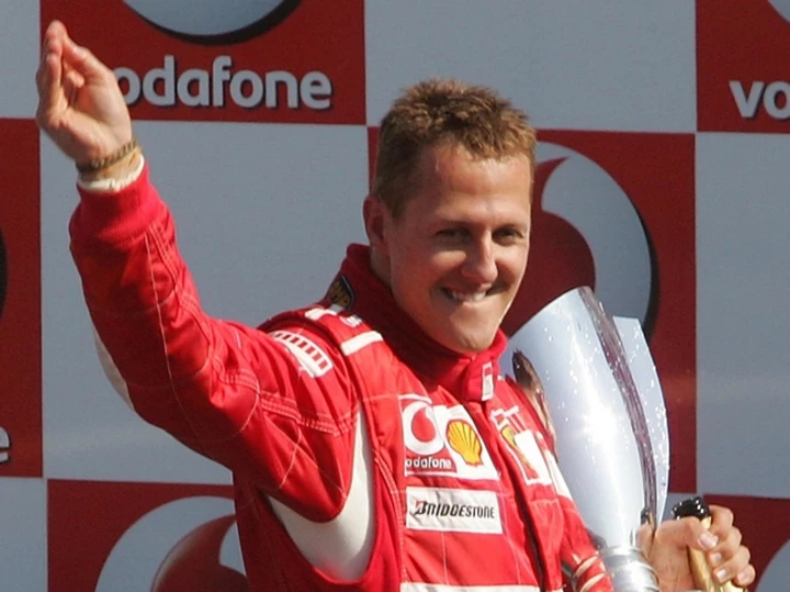 Schumacher migliora: a casa per Natale?