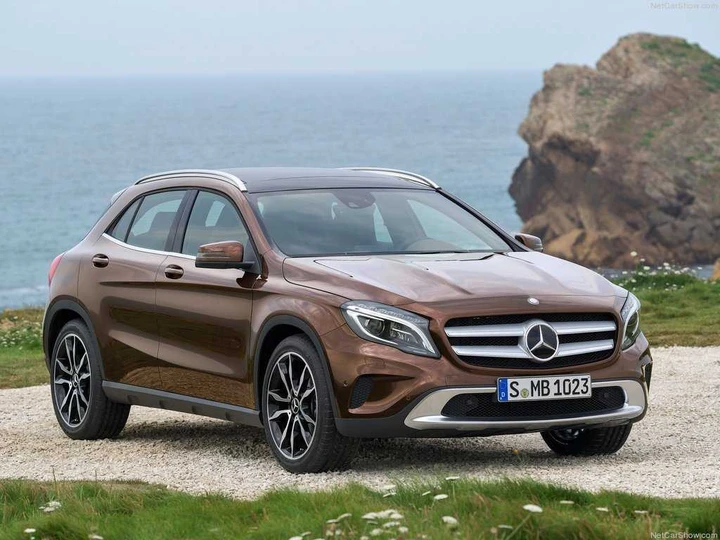 Mercedes GLA 2014, nuove foto ufficiali