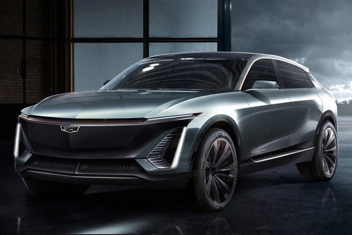 Cadillac: il primo crossover elettrico debutta a Detroit