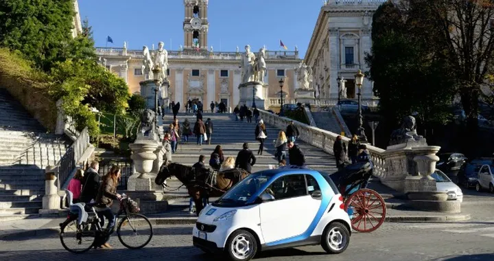 Car sharing: car2go a Roma dal 15 marzo