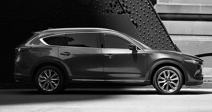 Mazda CX-8: il teaser del nuovo SUV