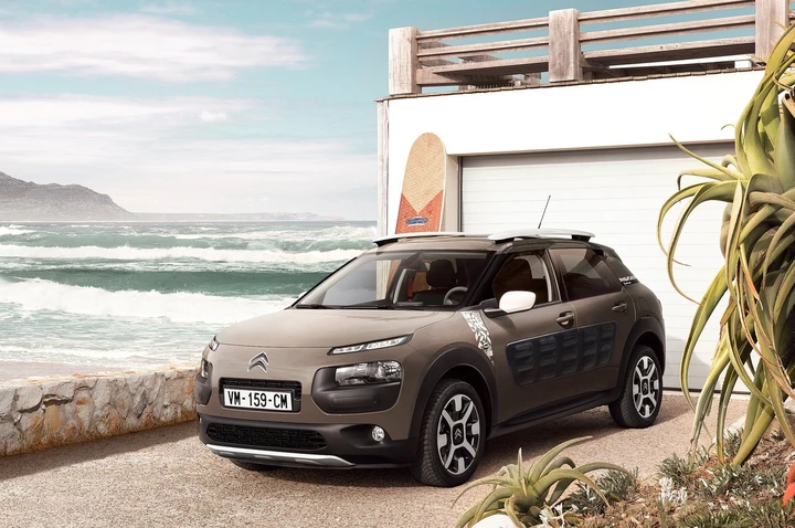 Citroen C4 Cactus Rip Curl: immagini ufficiali