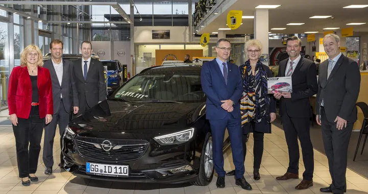Opel Insignia: consegnato l'esemplare numero 1.111.111