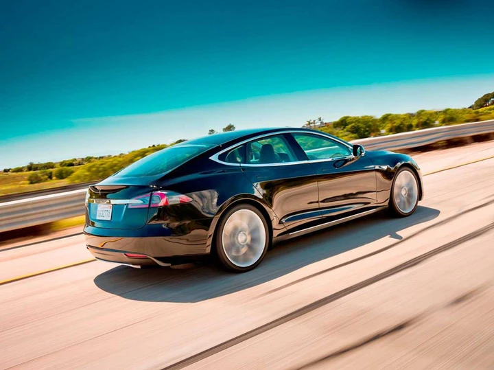 Tesla Model S Alpha