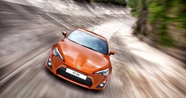 Toyota GT86: sarà anche berlina 4 porte