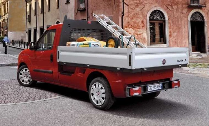 Fiat Professional lancia il Doblò Work Up
