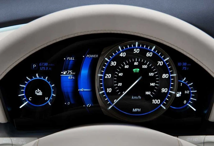 Infiniti LE Concept al Salone di New York 2012