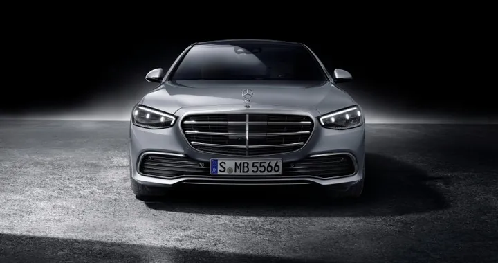 Mercedes-Benz Classe S 2021: rivoluziona il concetto di viaggio