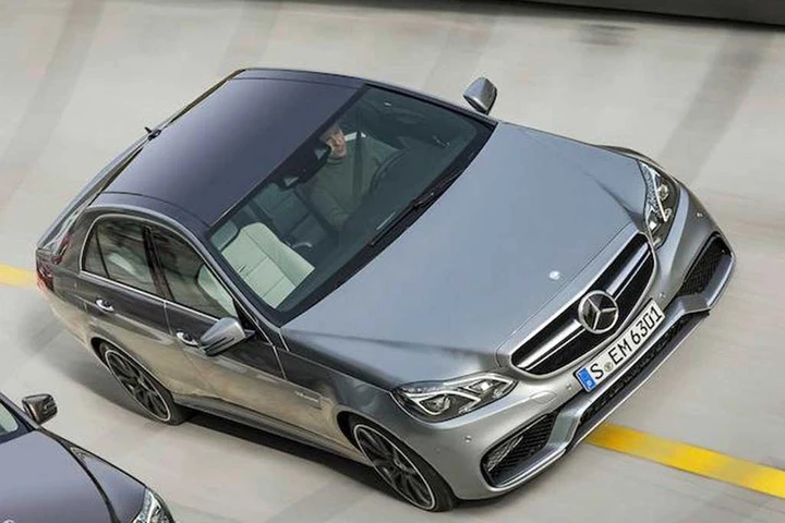 Mercedes Classe E63 AMG 2012: la prima immagine