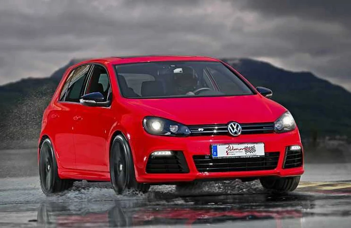 Volkswagen: con Wimmer RS una Golf R da 291 km/h
