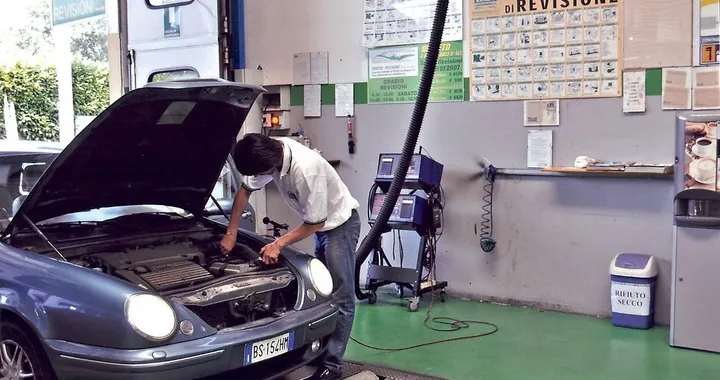 Revisione auto, in arrivo un aumento?