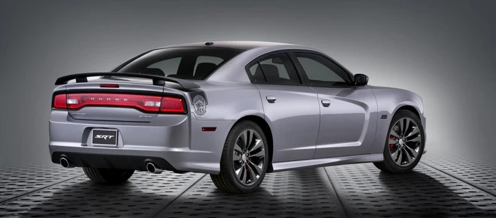 Dodge Charger, Dodge Challenger e Chrysler 300 SRT Satin Vapor
