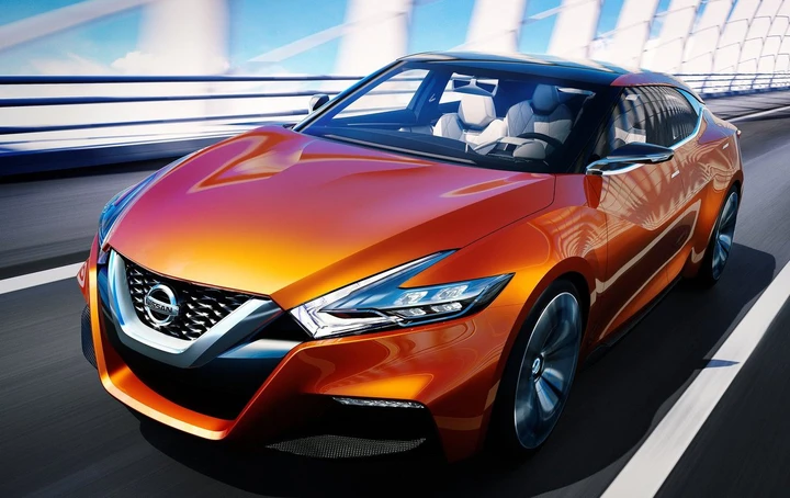 Nissan Sport Sedan Concept: immagini ufficiali