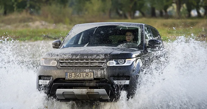 Land Rover: allo studio la guida autonoma in off-road