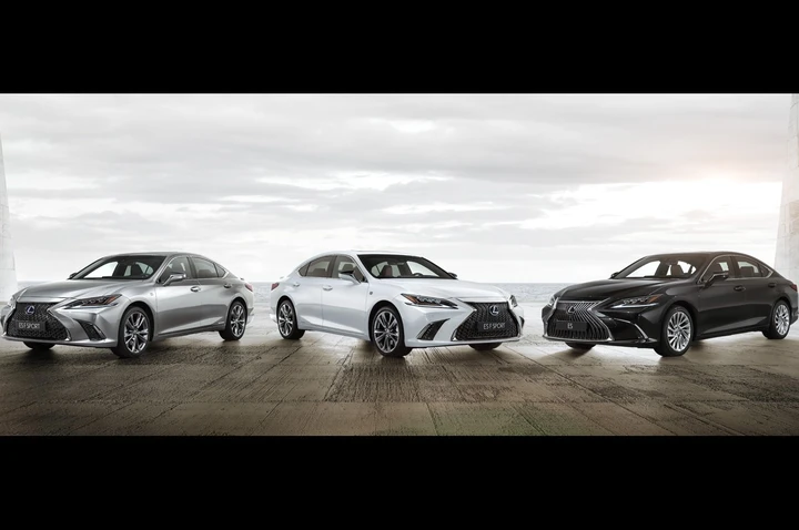 Lexus ES Hybrid 2019: nuove immagini ufficiali