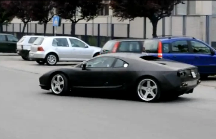 De Tomaso Pantera, è lei nel video spia?