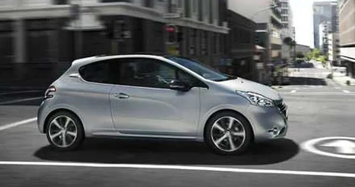Peugeot 208 Ice Velvet