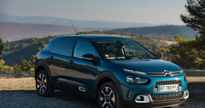 Nuova Citroen C4 Cactus: comoda ed intelligente