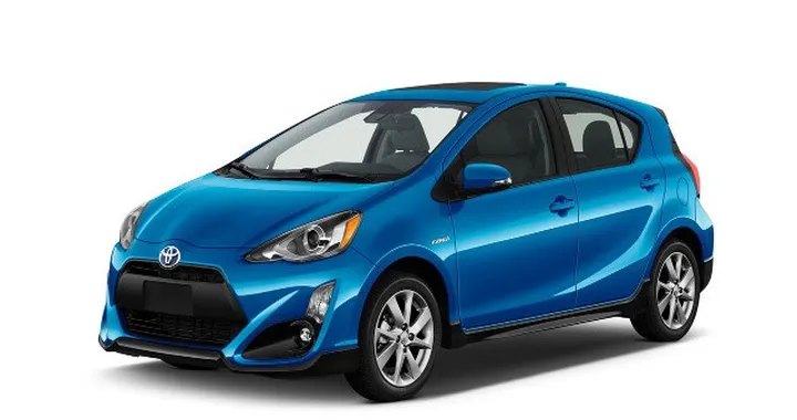 Toyota Prius C 2017: baby ibrida pronta al debutto