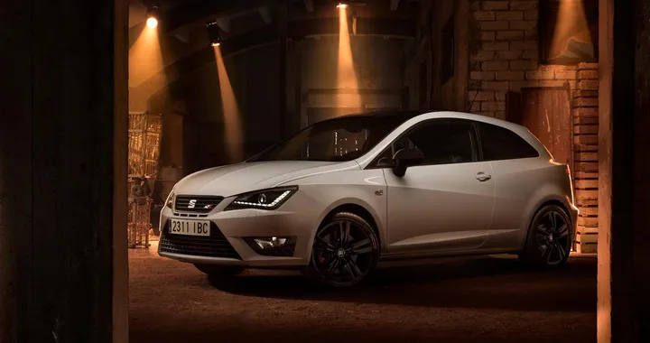 Nuova Seat Ibiza Cupra 2016: pronta per Francoforte
