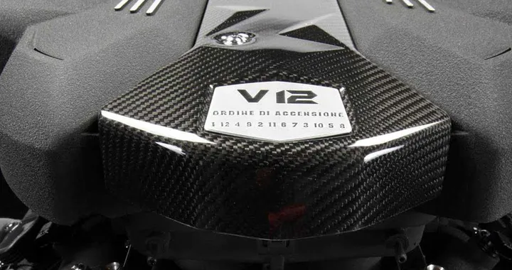 Lamborghini: dopo la Murciélago, arriva la Aventador