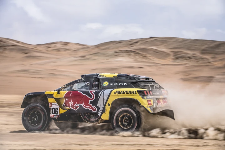 Dakar: Loeb buca 3 volte nella tappa di Moquegua