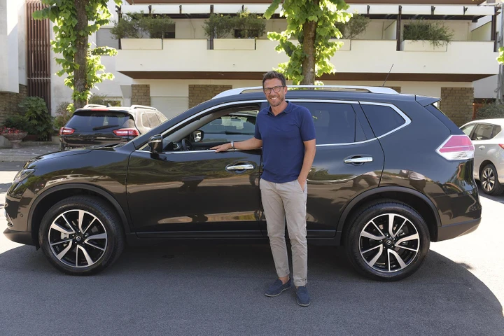 Nissan X-Trail: un esemplare consegnato all’allenatore della AS Roma