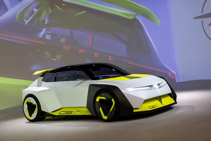 Opel Corsa Vision GT: dalla pista di Gran Turismo 7 alla realtà