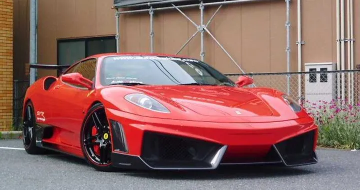 Ferrari F430: tu vo' fa la Lamborghini