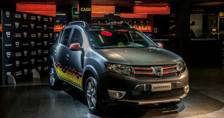 Dacia Sandero HIT Edition: serie speciale da 14.500 euro