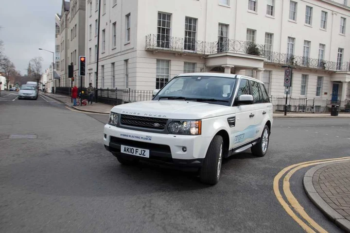 Range_e: a Ginevra il diesel ibrido Land Rover