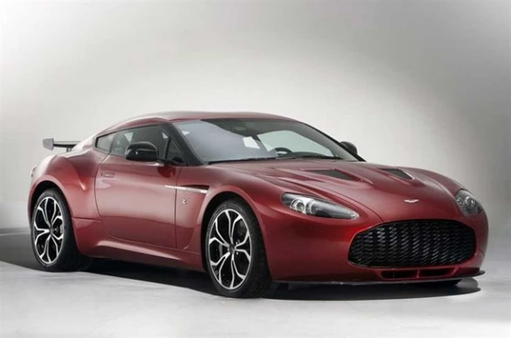 Aston Martin V12 Zagato: in vendita a 485.000 euro