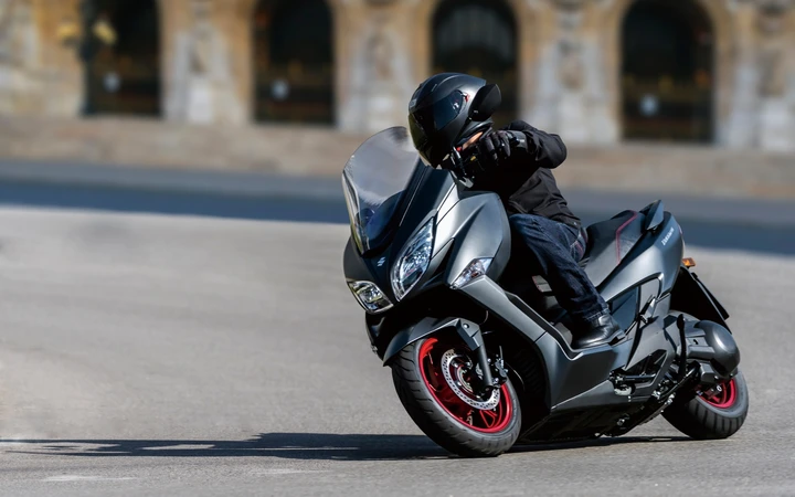 Suzuki Burgman: nuove immagini