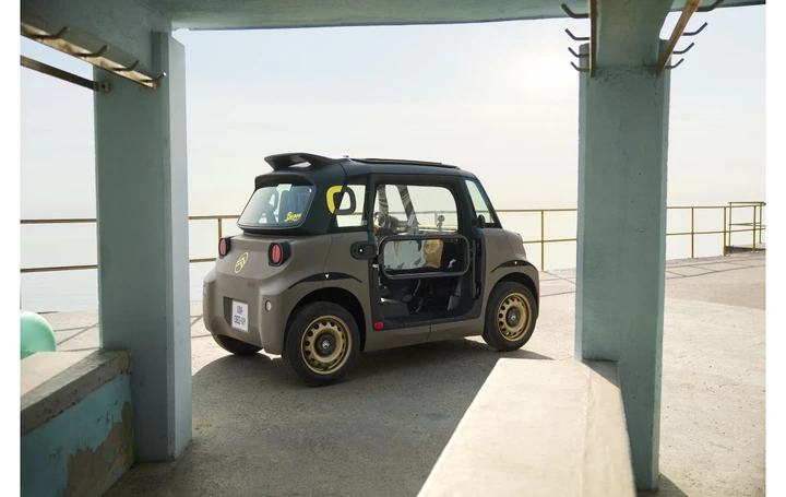 Citroën presenta la nuova Ami, anche in versione Buggy
