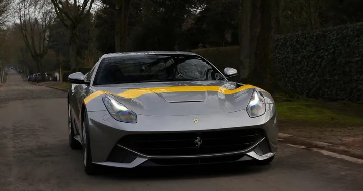 Ferrari all’asta per beneficenza: c’è anche una F12TdF Special Edition