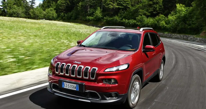 Jeep Cherokee 2.2 Multijet: prezzi da 45.900 euro