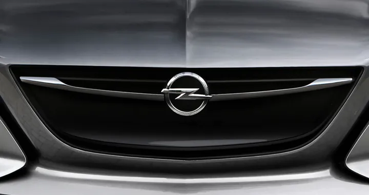 Opel: allo studio la griglia frontale attiva anti consumi