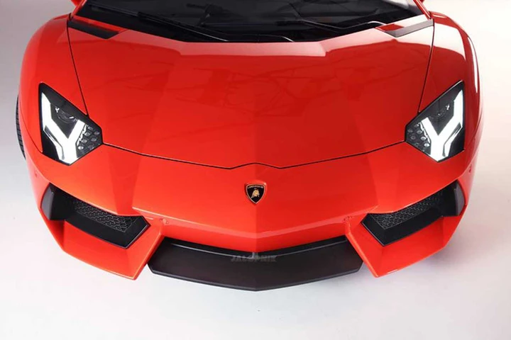 Lamborghini Aventador: le foto sfuggite in rete