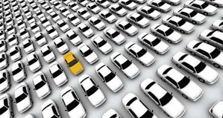 Auto aziendali: è allarme crisi